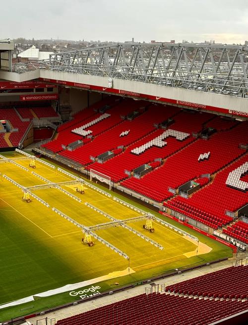 天国拯救2总监批评《天外世界2》：机制落后